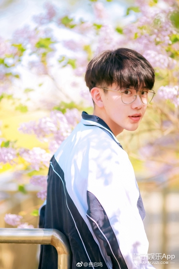 费启鸣减肥前后对比图片,费启鸣怎么老了