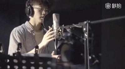 费启鸣减肥前后对比图片,费启鸣怎么老了