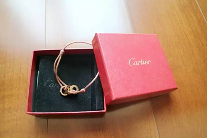 令人心动的时尚配饰,精灵配饰