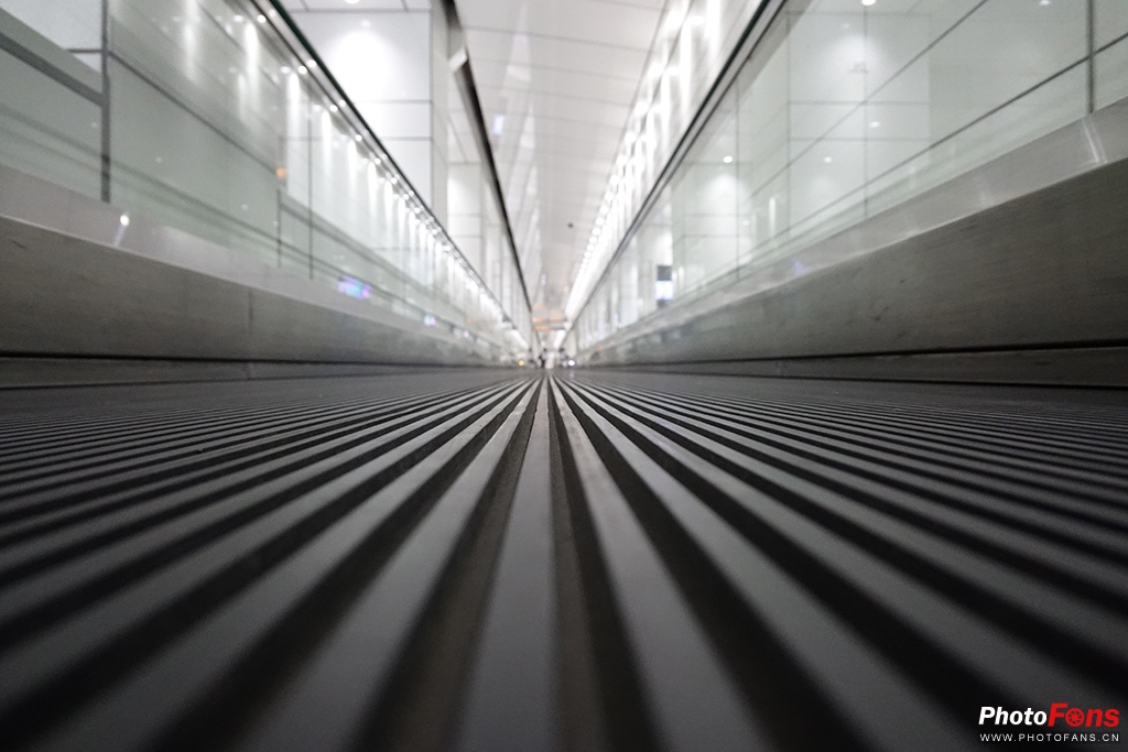 索尼rx100m2黑卡相机评测,索尼黑卡rx0深度评测