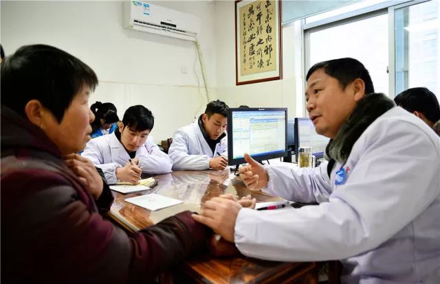 迈进新时代开启新征程ppt,迈进新时代开启新征程歌曲