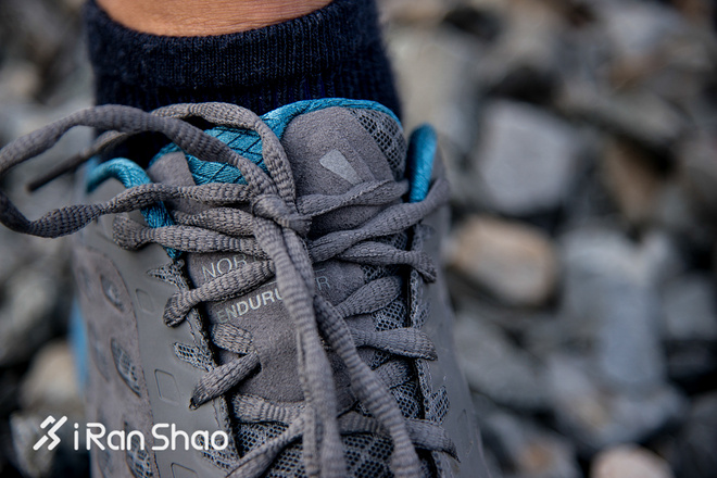 thenorthface儿童跑鞋,thenorthface轻量减震鞋子