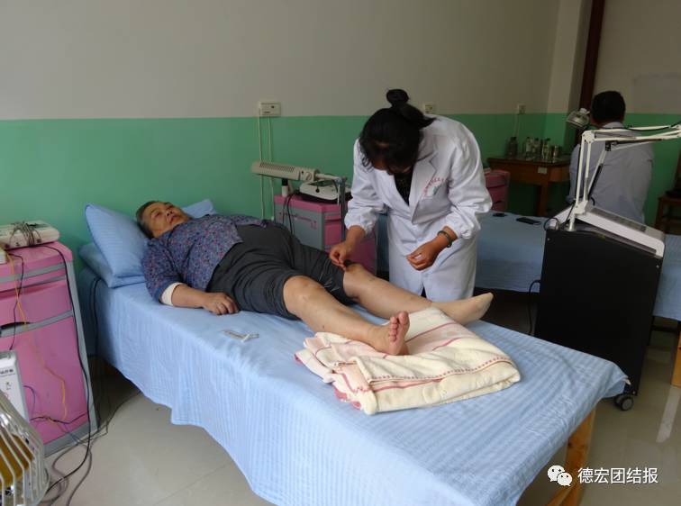 健康扶贫提升医疗价值,健康扶贫暖民心群众看病有保障