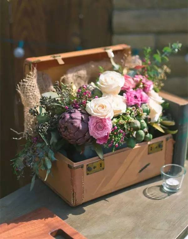 坏了的行李箱怎么利用,旅行箱烂了用什么补好看