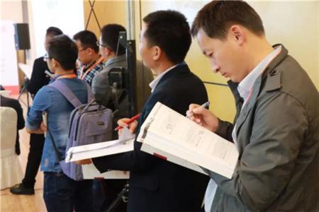 最可爱的中国养猪人，我为你歌唱！