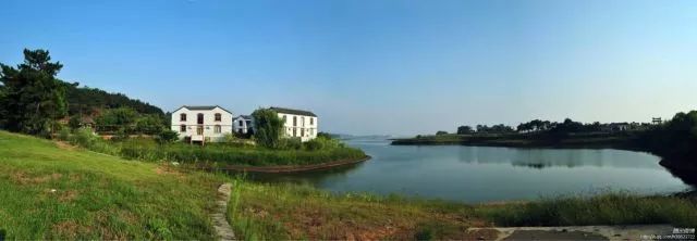 银杏舞,醉深秋|送您最新赏杏精品自驾游线路!