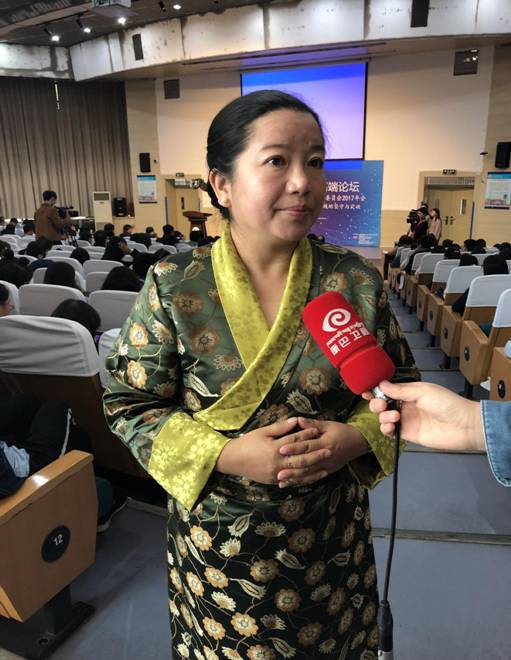 中国第三届民族影视高端论坛在*藏西**民族大学举行