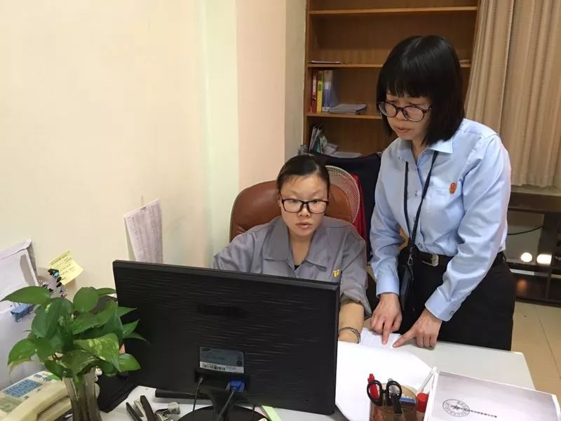 「执行最强音」首次通过网银为470名工人发放370万执行款——惠城区法院圆满执结一劳资纠纷案