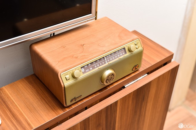 听见好时光不适时宜地入了一台蓝牙收音机