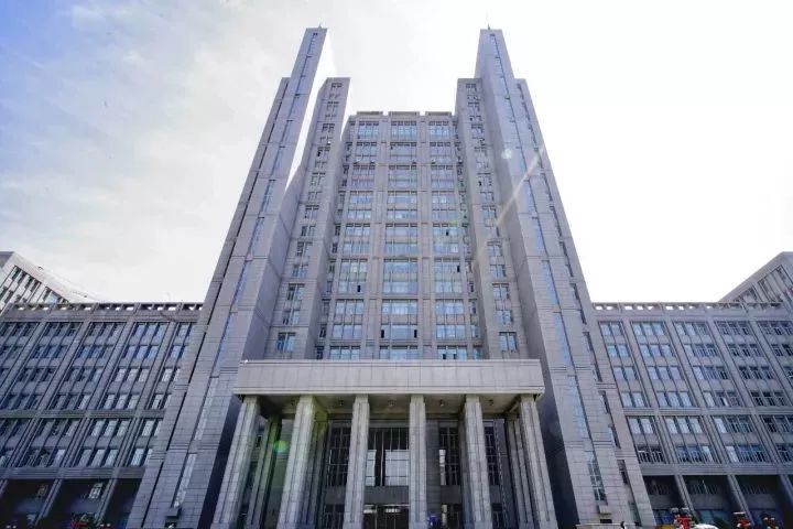 兰理工哈理工|跨越2800公里,你好!我的东北老铁哈尔滨理工大学