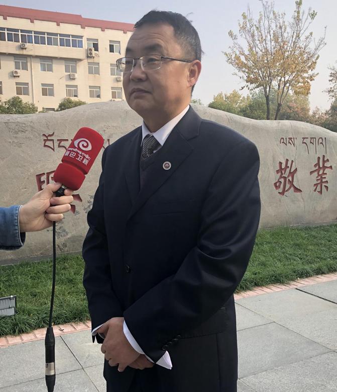 中国第三届民族影视高端论坛在*藏西**民族大学举行