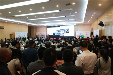 最可爱的中国养猪人，我为你歌唱！