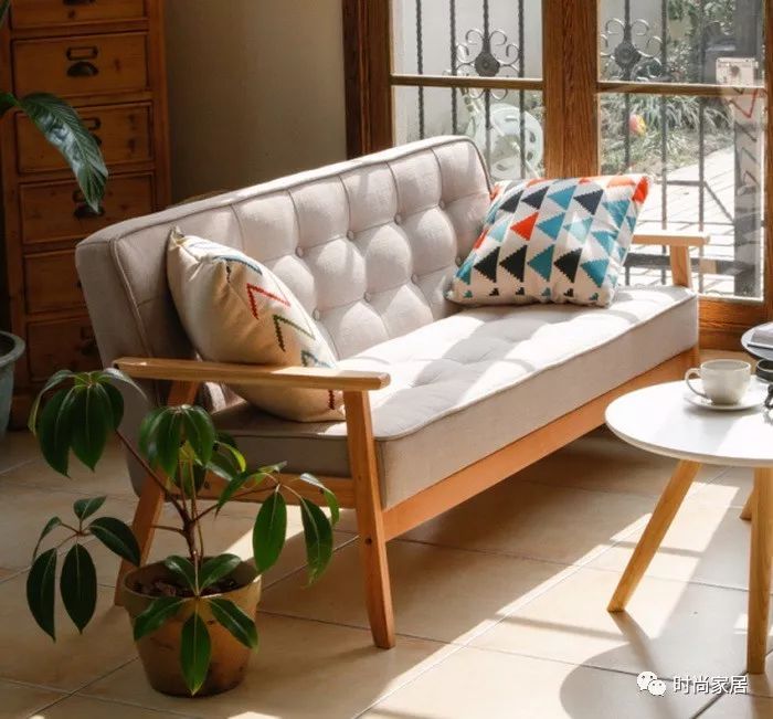 我从小的梦想，就是未来的家能有一个超级大的沙发！