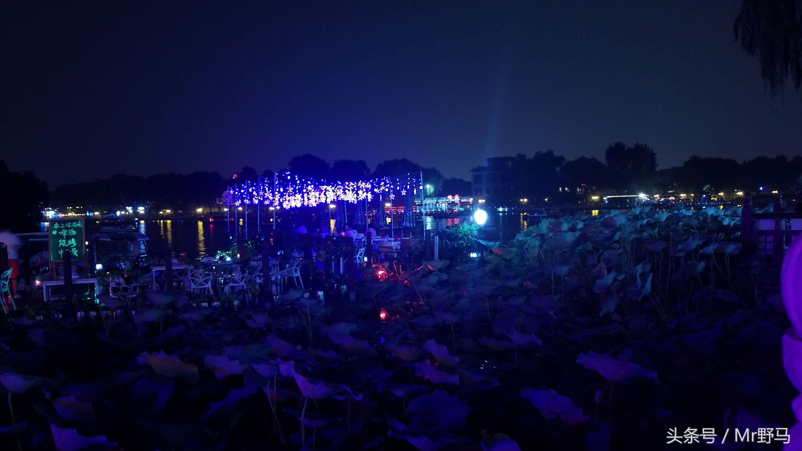 水瓶座女生分手后可能回头的表现,水瓶座女生深度解析