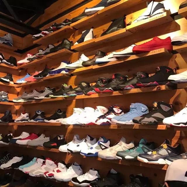 逛完这10家原宿球鞋店后,爆款冷门你想要的这里都有!