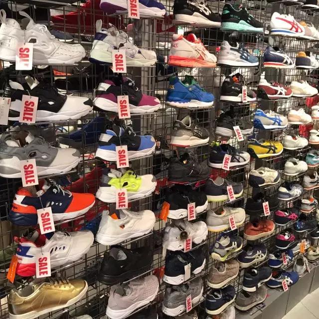 逛完这10家原宿球鞋店后,爆款冷门你想要的这里都有!