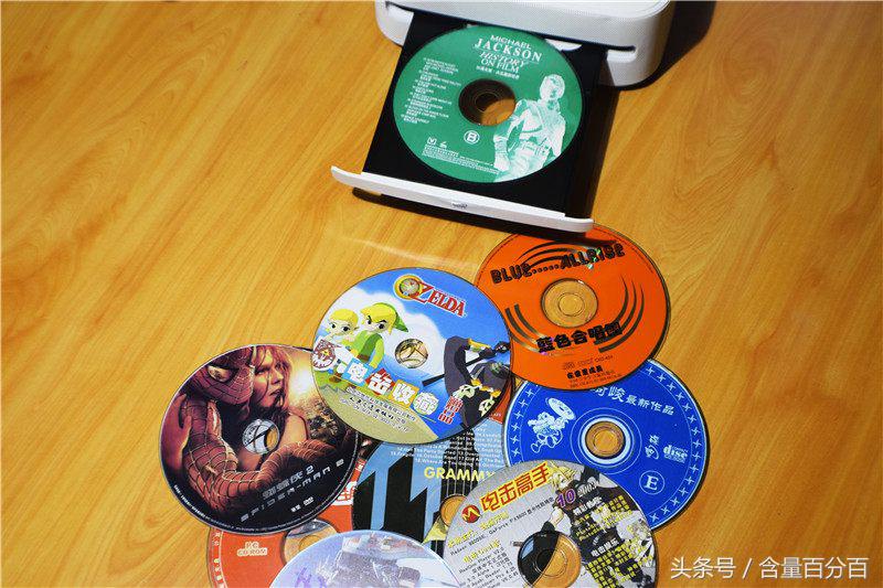 实用!新老功能结合的RSRDD515多功能苹果DVD迷你组合音响