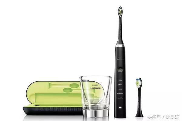 每天刷牙牙齿还黄?学会这些是美白牙齿的关键