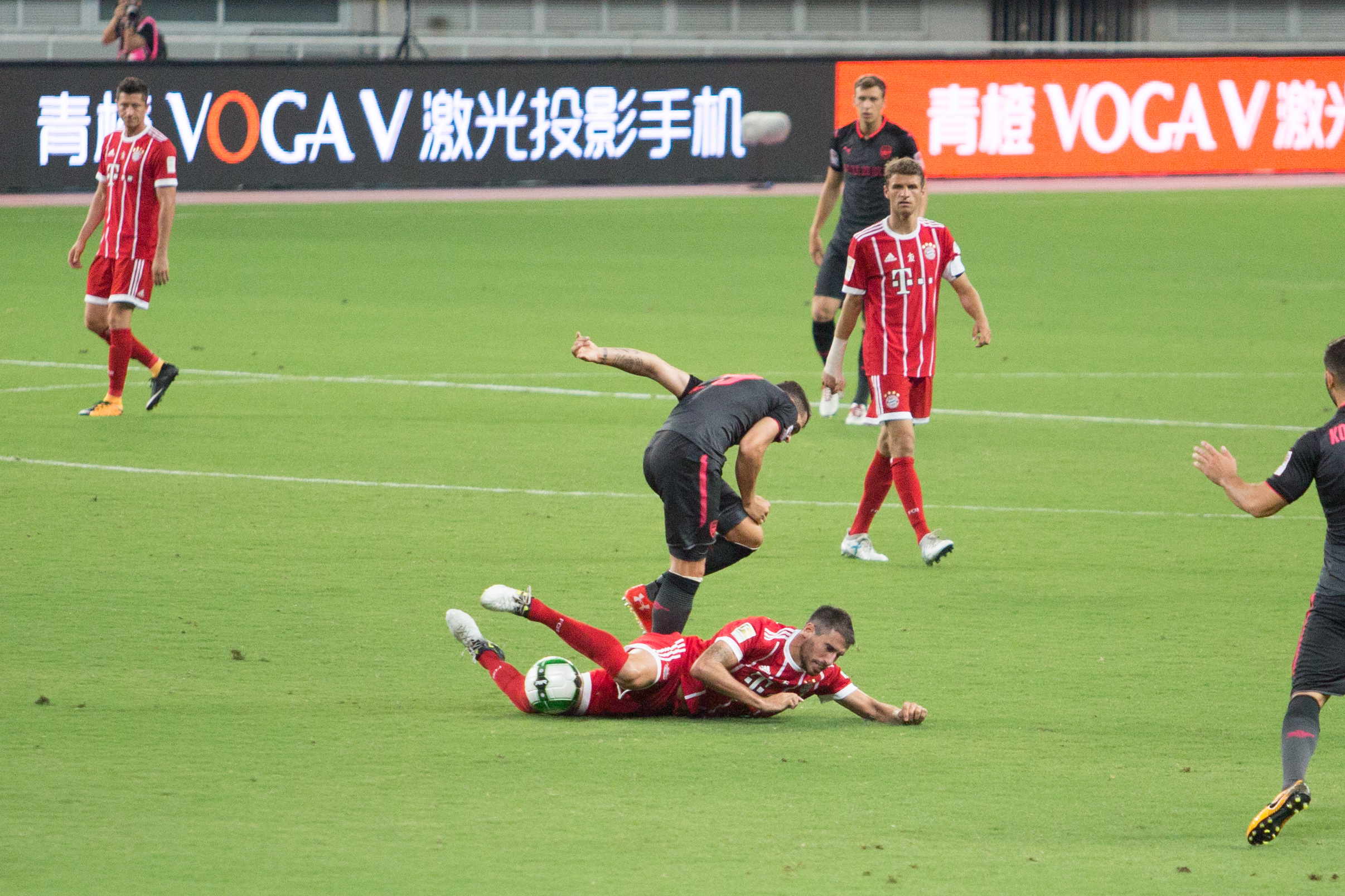 VOGA助力国际冠军杯，足球盛宴刮出青橙风