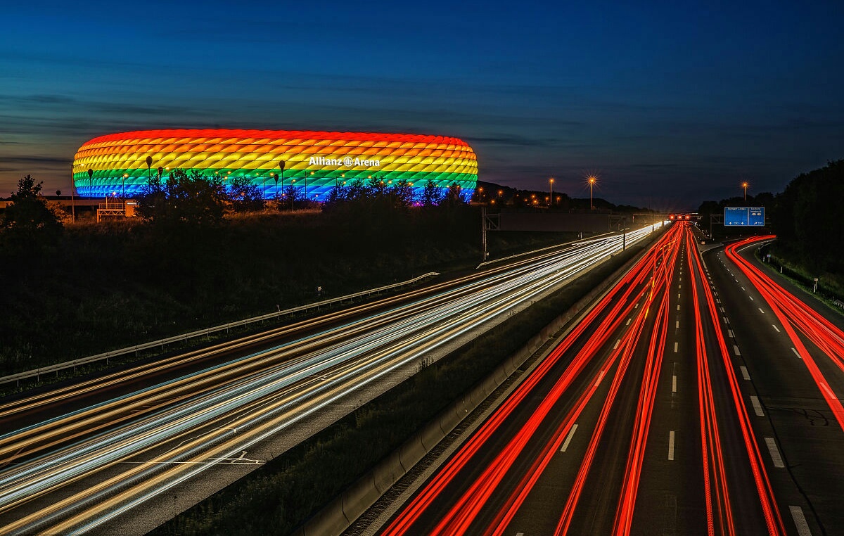 意境与科技的完美结合—安联球场