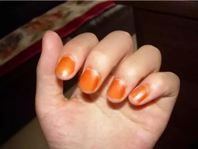 蔻丹艺术作品,蔻丹染指甲