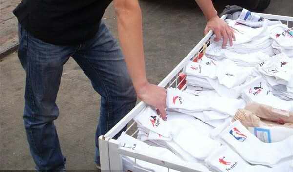 摆摊创业故事100篇,摆地摊小本创业项目