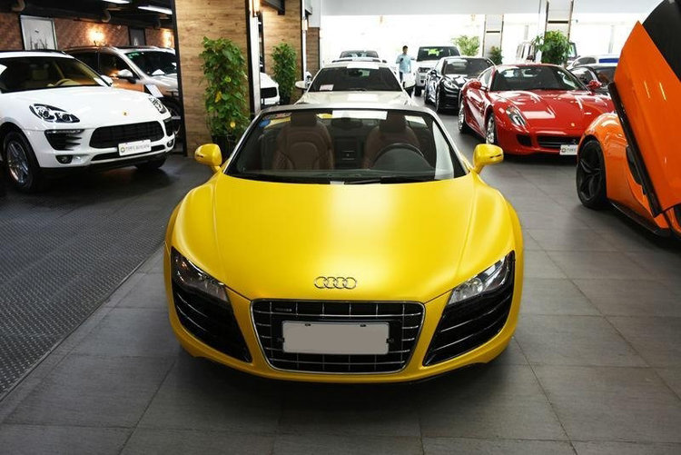 奥迪r8spyder赛道版,奥迪r854万