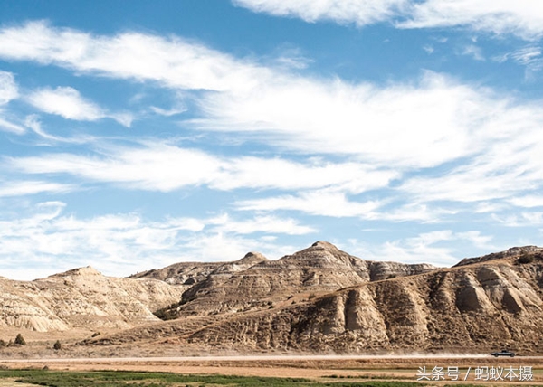 想隔着玻璃拍大片被玻璃反光困扰?这样就能消除玻璃反光!