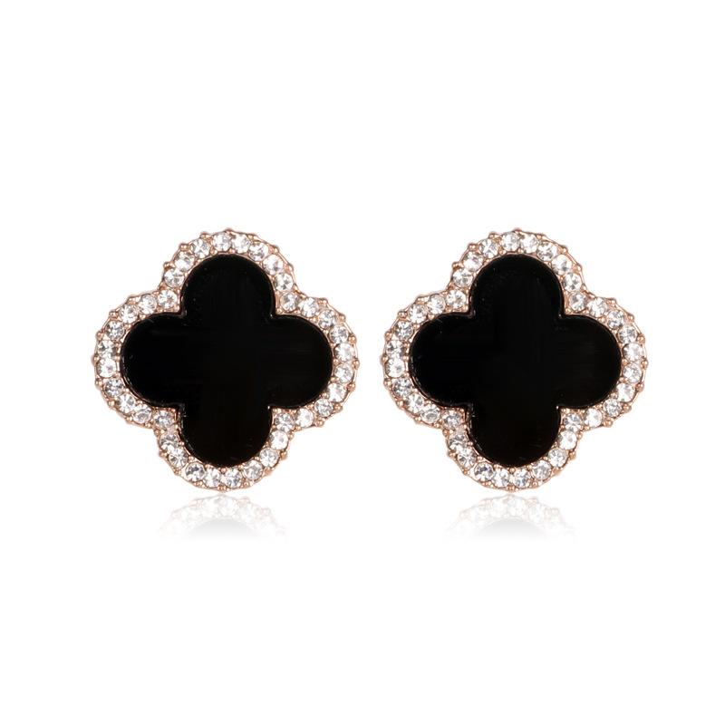 什么星座佩戴黄金,各个星座戴什么吊坠