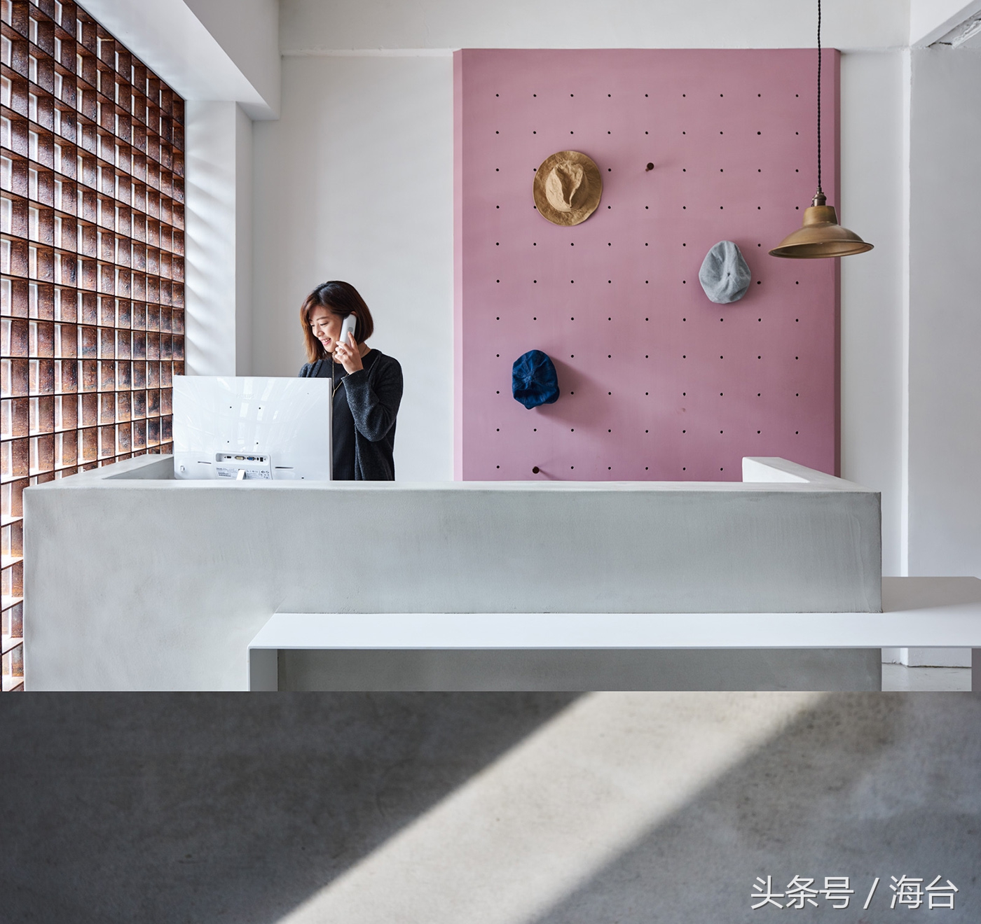 在小县城装修多少钱,一万块钱在家开的服装店装修