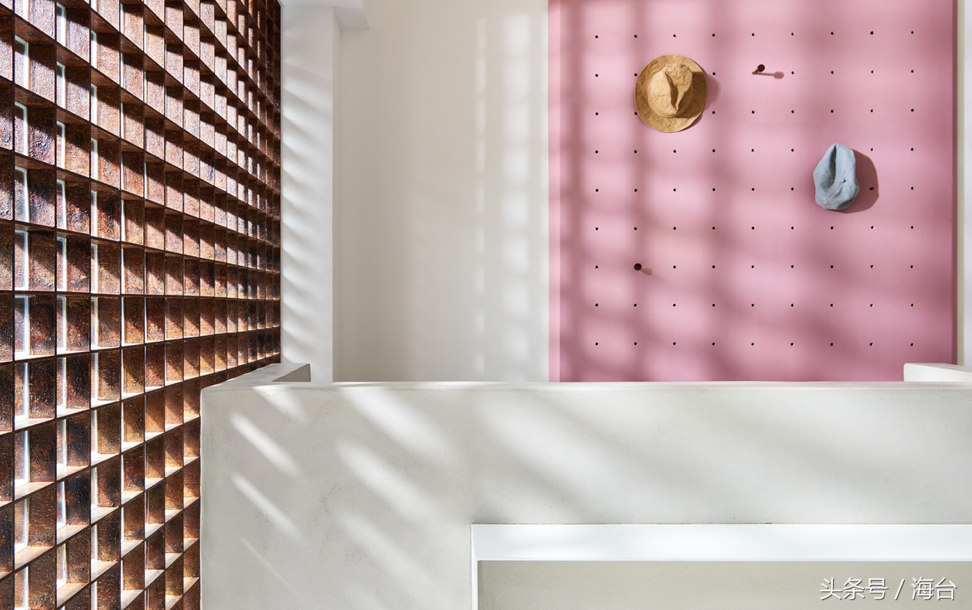 在小县城装修多少钱,一万块钱在家开的服装店装修