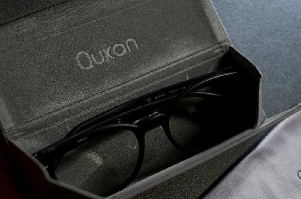 变色炫酷眼镜测评,防蓝光变色眼镜推荐测评