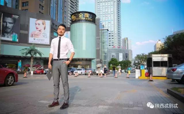 西安街拍穿搭最近几天,西安市街拍穿搭最新