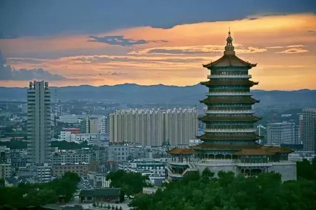 各个地方的特色美景美食,这些地方景色美食都不容错过