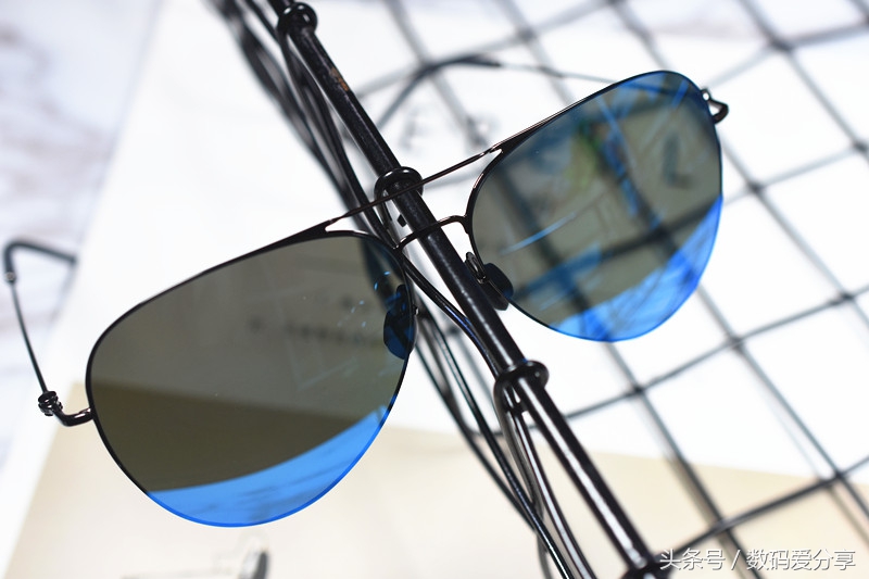 尼龙偏光镜片+不锈钢镜架+无边框设计，这款高品质太阳镜只卖229元，难怪雷军也喜欢！