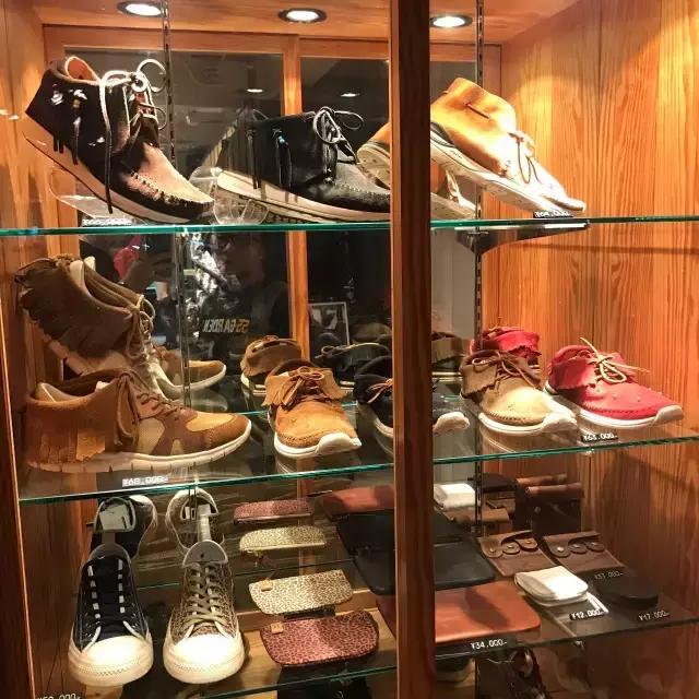 逛完这10家原宿球鞋店后,爆款冷门你想要的这里都有!