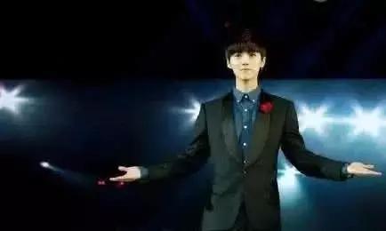 鹿晗鹿晗同款,luhan鹿晗最新视频