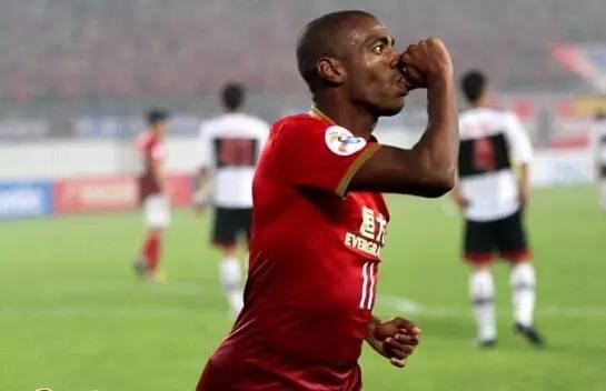 上港恒大天王山之战,2018年恒大4:5上港天王山之战