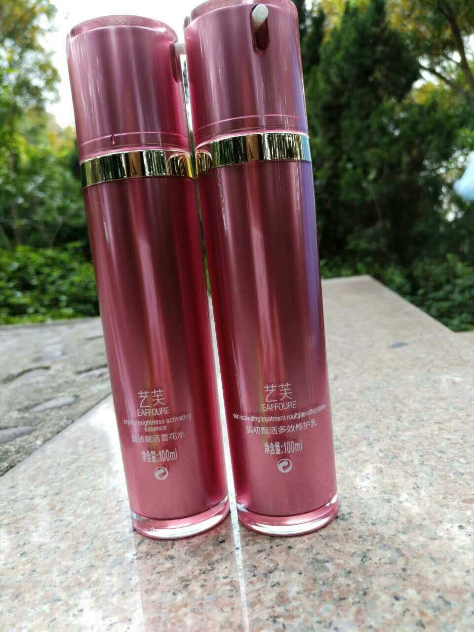 水和乳液只用一个选哪个,水和乳液哪个用得快