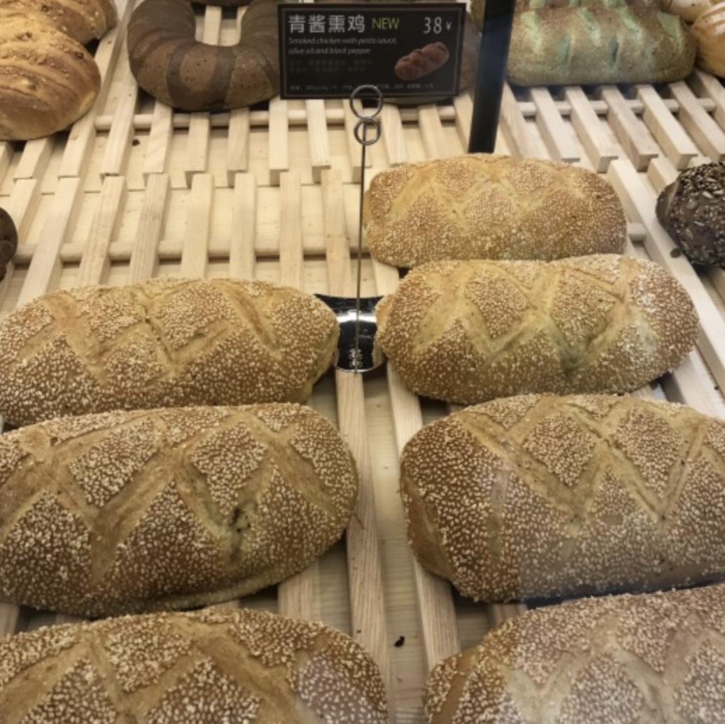 喏，这是一份你想要的20款原麦山丘面包大测评（内含6个彩蛋菜单）