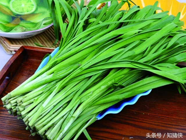 两种野菜有什么功效,夏季这几种菜再便宜也要常吃