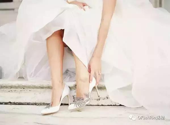 蜈蚣脚们看过来！这就是关于名媛最爱的女鞋4大巨头你所需要知道的一切