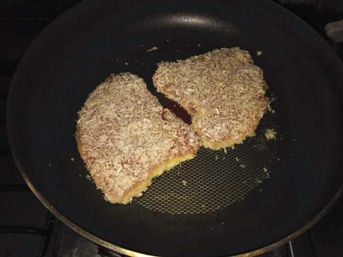 在家自己做猪排视频,自己做猪排怎么做