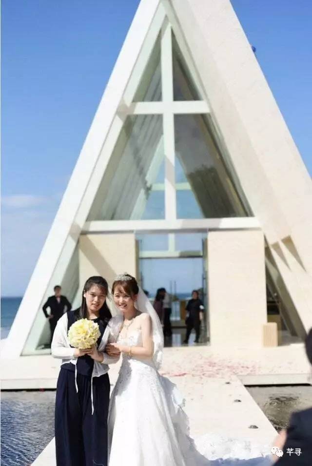 把至亲至爱带到巴厘岛度个假,顺便见证我们南纬8°的浪漫婚礼