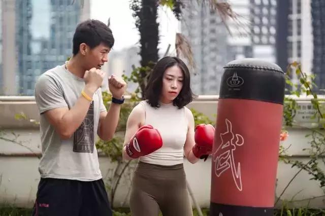 爱美是女人终身事业,爱美是女人的责任