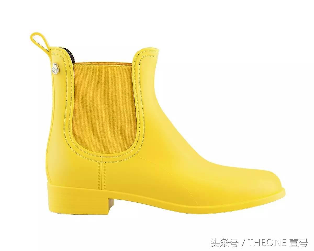 我掐指一算，你该买双雨鞋了