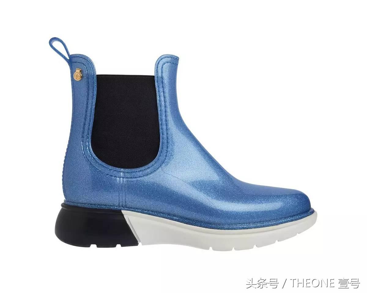 我掐指一算，你该买双雨鞋了