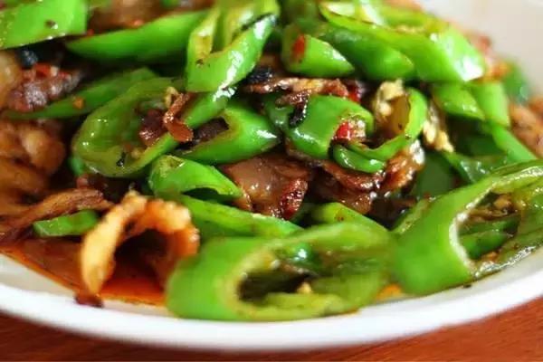 北海涠洲岛给夏天之旅带来了惊喜,国内绝美海岛北海涠洲岛