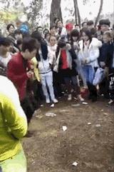 葬爱家族欠一块水泥地,广西葬爱家族水泥地斗舞完整视频