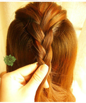 扎马尾编发教程简单易学,扎马尾的编发教程简单好看